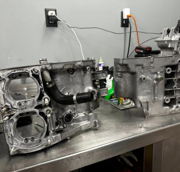 Yanaha Banshee OEM Crank cases - Image 2