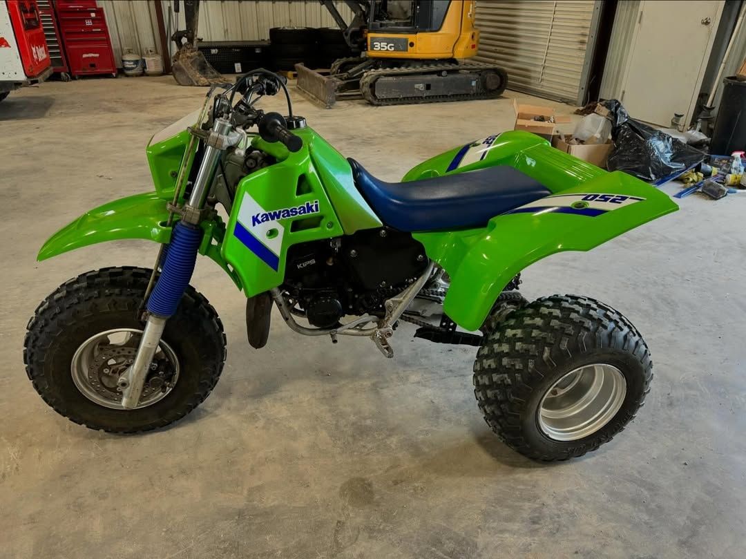 1986 KAWASAKI KXT250 TECATE
